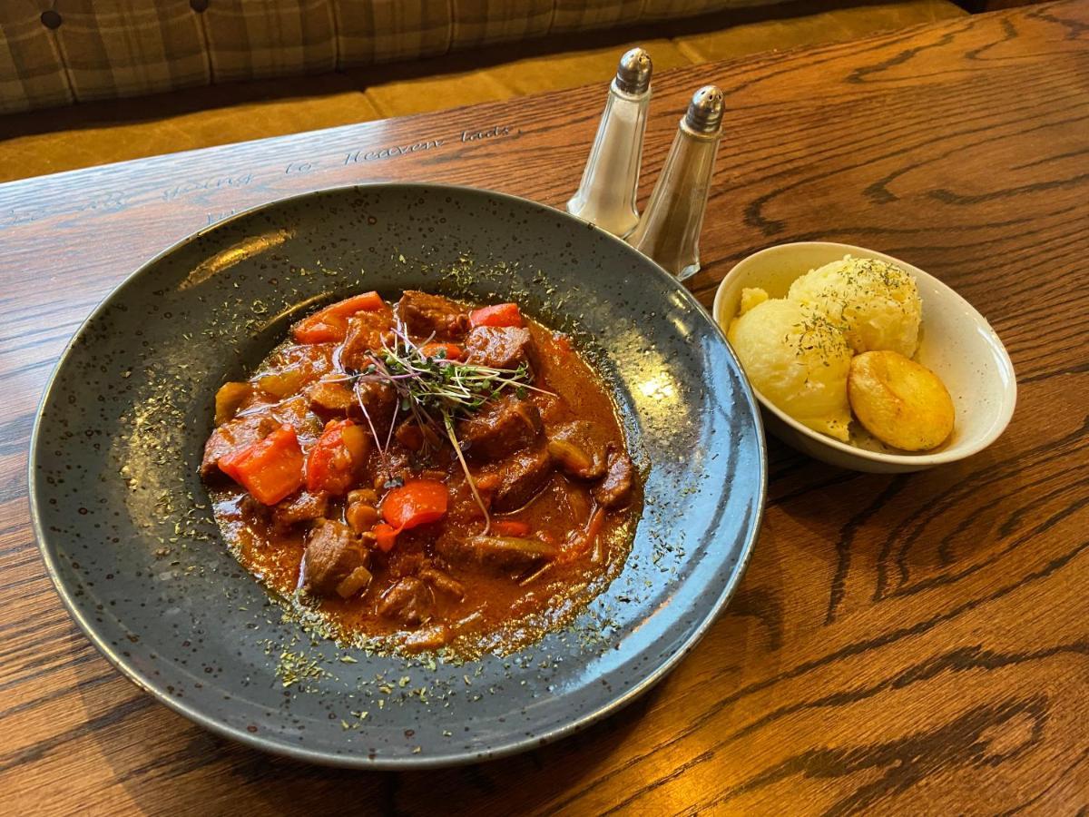 The Copper Still Bar Restaurant & Boutique Rooms Dromod ภายนอก รูปภาพ